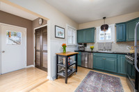891 Scheffer Ave (14)