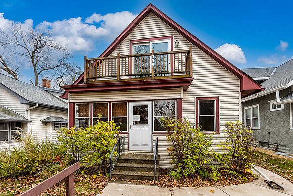 852 Wheelock Ave E (32)