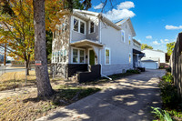 301 Broadway Ave NE