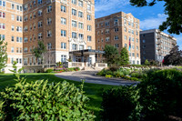 2615 Park Unit 112