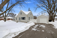 6006 Bryant Ave N