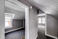 509 Bay St (9)