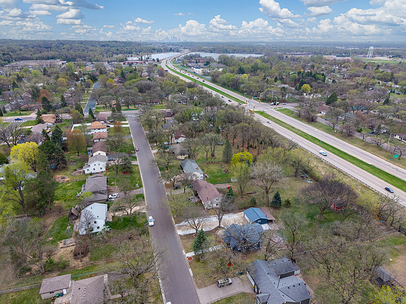 DJI_20260423123238_0162_D-Edit