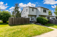 3422 Highlander Dr