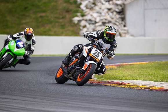 HT8A0397