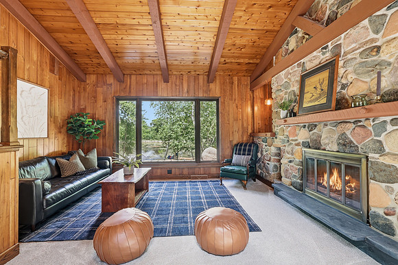 HT8A6879_with_fire
