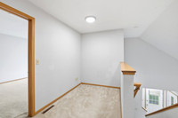 6155 Courtly Alcove (8)