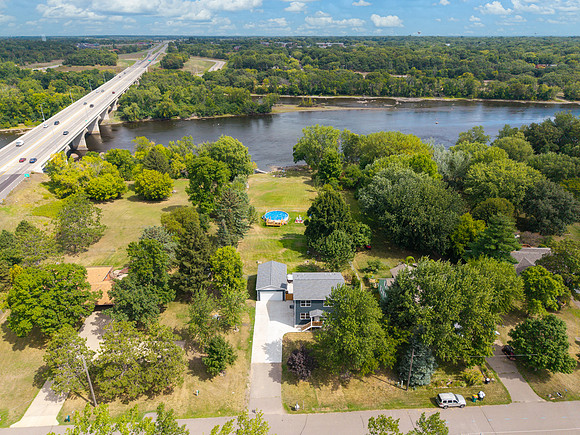 DJI_20260826122711_0593_D-Edit