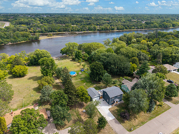 DJI_20260826122735_0594_D-Edit