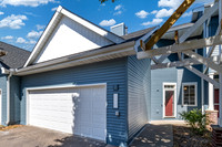2078 Mainstreet
