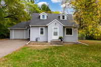 1010 Evergreen Ln