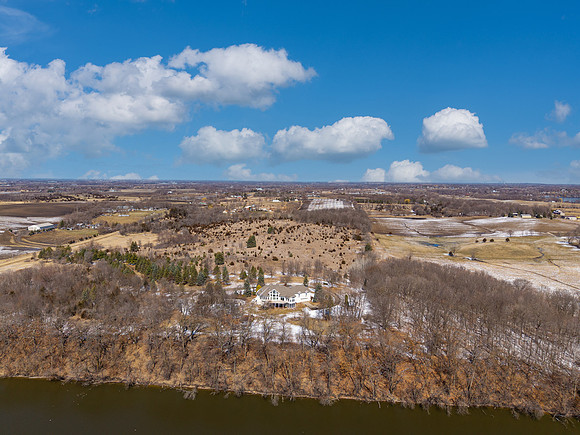 DJI_20250331125235_0998_D-Edit