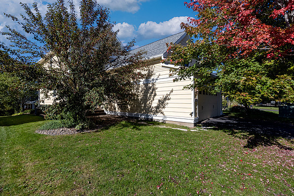 1018 Pioneer Trail (31)
