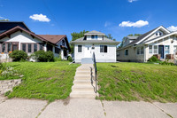 4321 Elliot Ave S