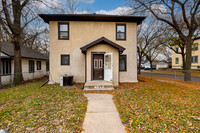 727 Logan Ave N