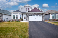 987 Maple Hill