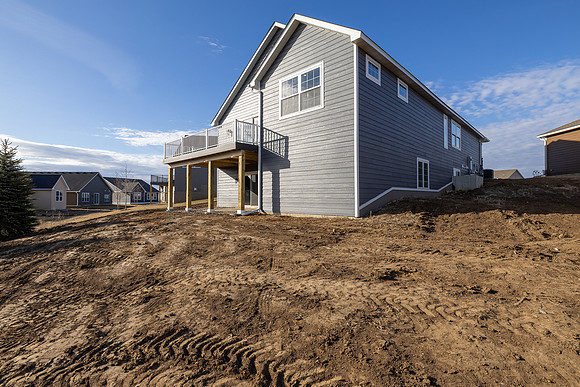 17948 Greeley Place (51)