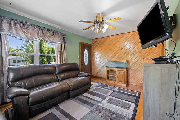 431 4th St N (13)