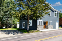 16395 Elm Way (27)
