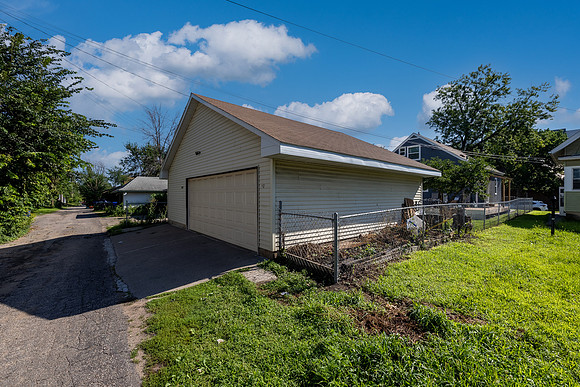 405 North Roy St (26)