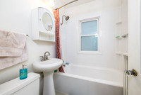 852 Wheelock Ave E (11)