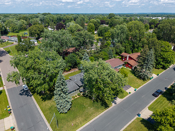 DJI_20250722141711_0477_D-HDR