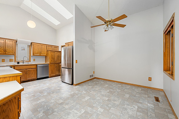 17481 Jasmine Ave (15)