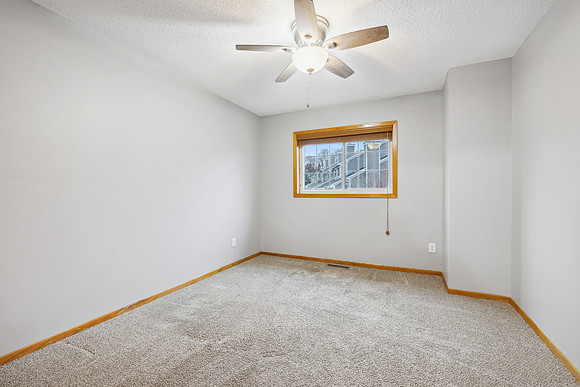 8446 Copperfield (11)