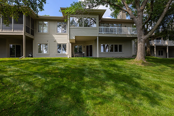 8991 Ferndale (42)