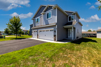 901 Moline Loop NW